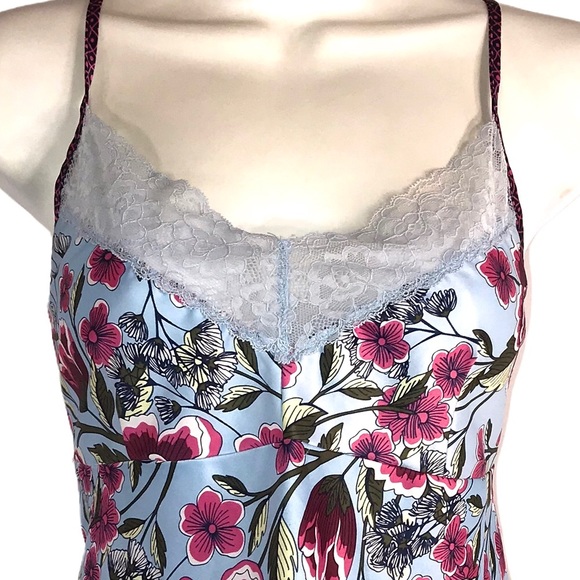 Jones New York Intimates & Sleepwear Jones Ny Retro Floral Lace